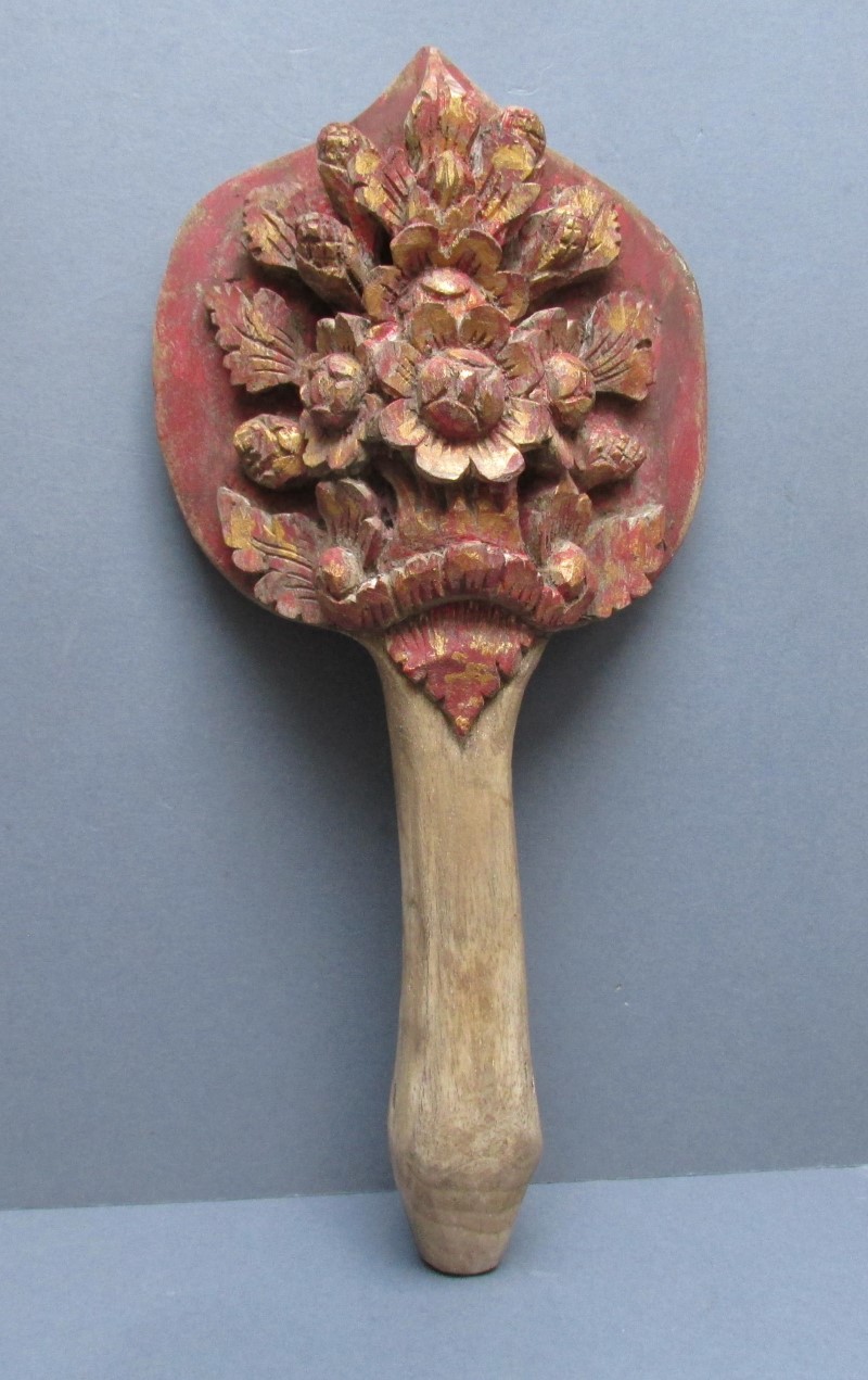 Klik voor meer info over dit meesterwerk uit onze collectie kunst uit Bali en Indonesië